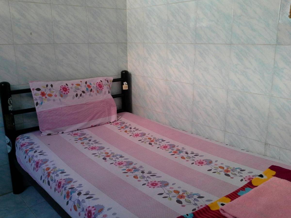 New Central Guesthouse Bangkok Exterior foto