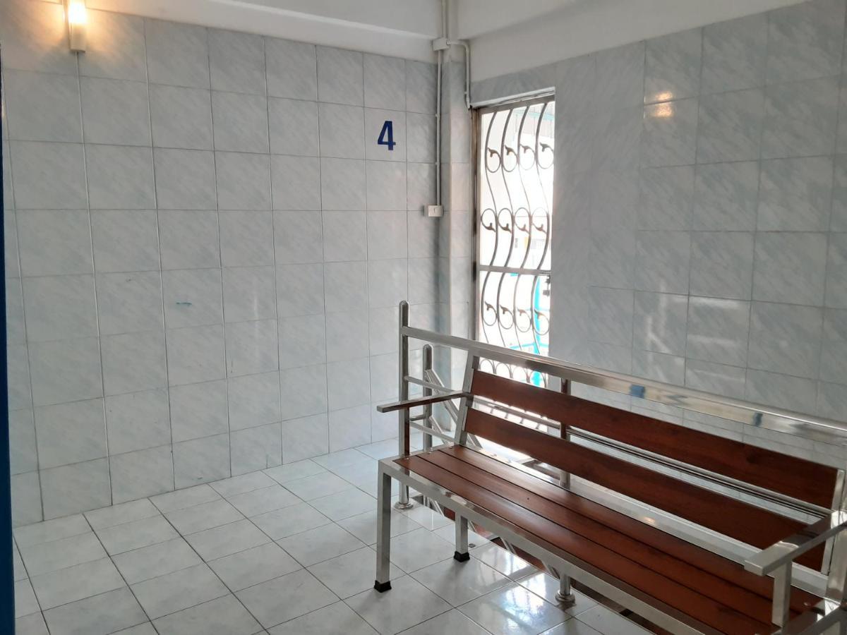 New Central Guesthouse Bangkok Exterior foto